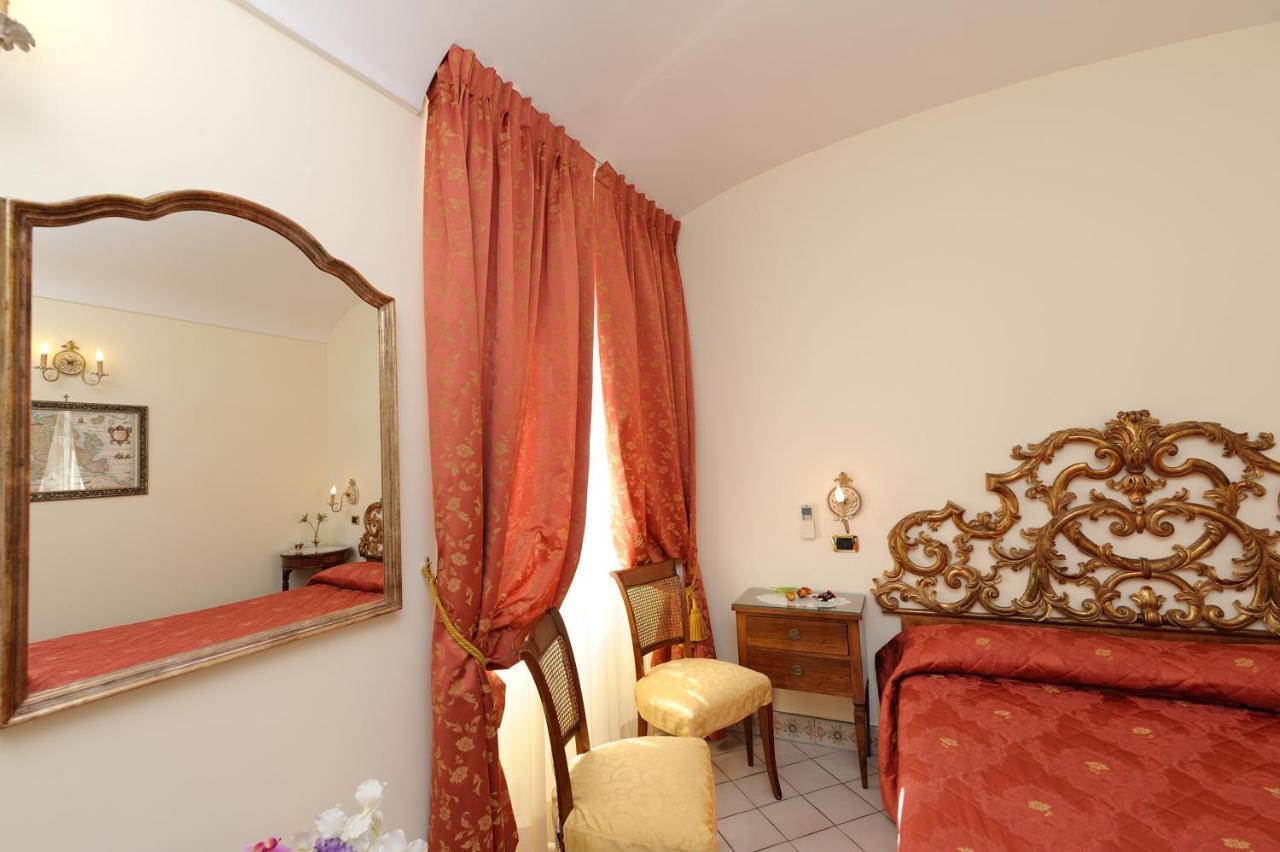 Amalfi Old Square room&apartments Exterior foto